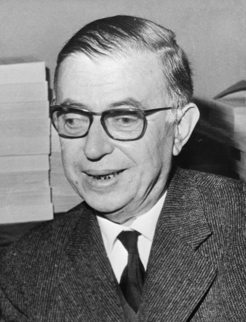 The Life and Legacy of Jean-Paul Sartre: Philosophy and&nbsp;Politics